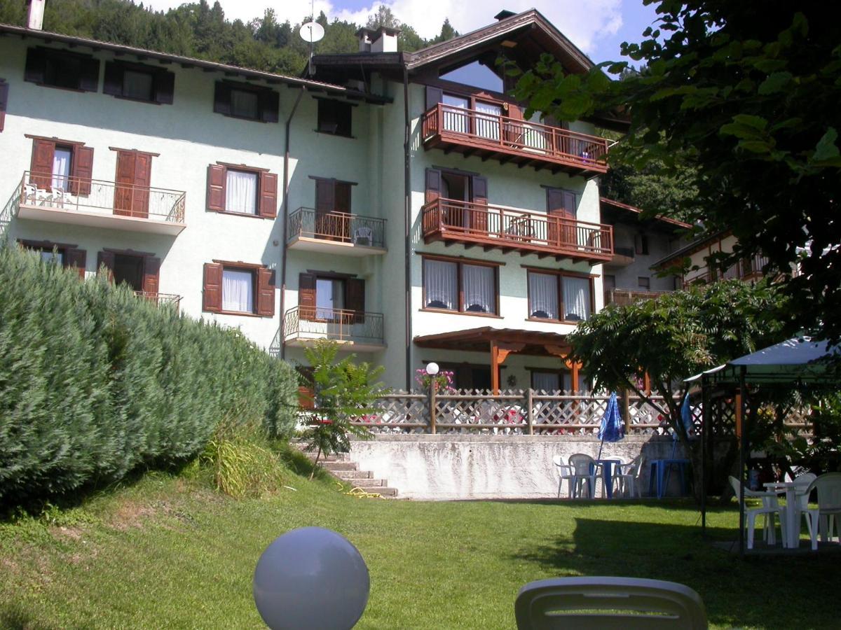 Hotel Miravalle Imer Esterno foto