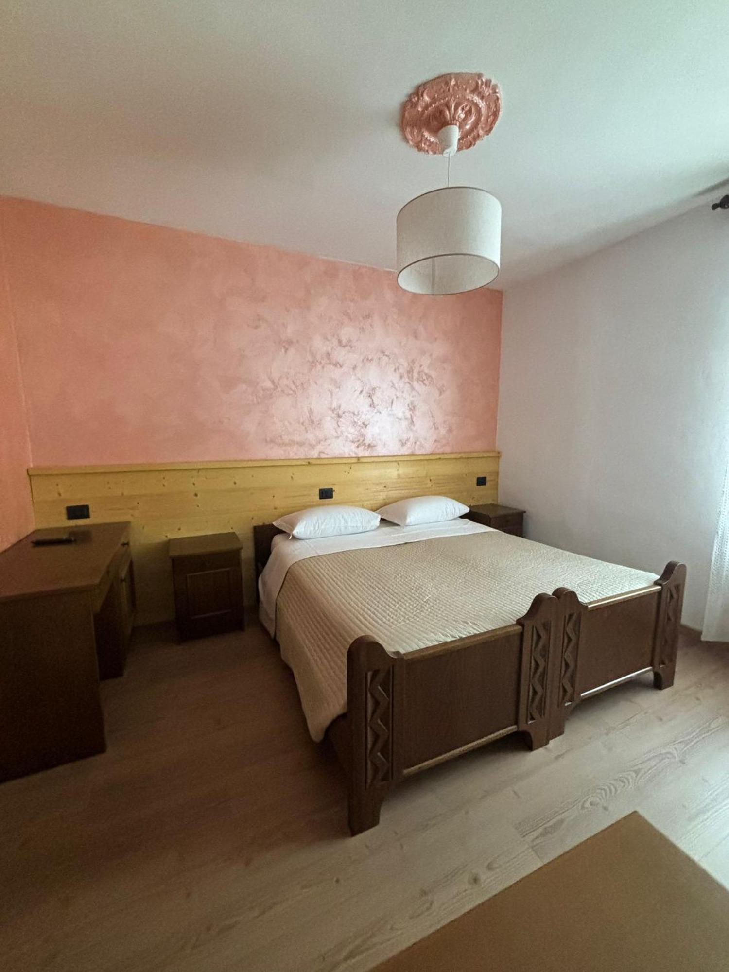 Hotel Miravalle Imer Esterno foto